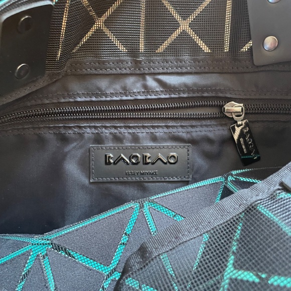 Mint Green Bao Bao Tote - Picture 3 of 5